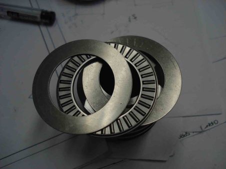 Precision Ying Plane Thrust Rolling Needle Bearing Inner Diameter 44 6mm