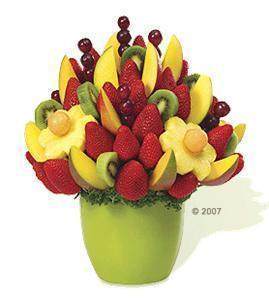 Fruit Garden Strawberry Bouquet Gift Fruit Basket Birthday Flowers Cake City Creative Gift Basket Women's Day