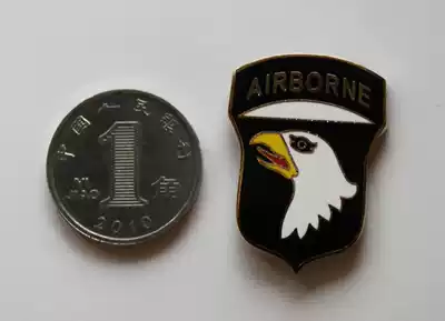 US Army 101st Airborne Division Memorial Medal Air Assault Small Badge