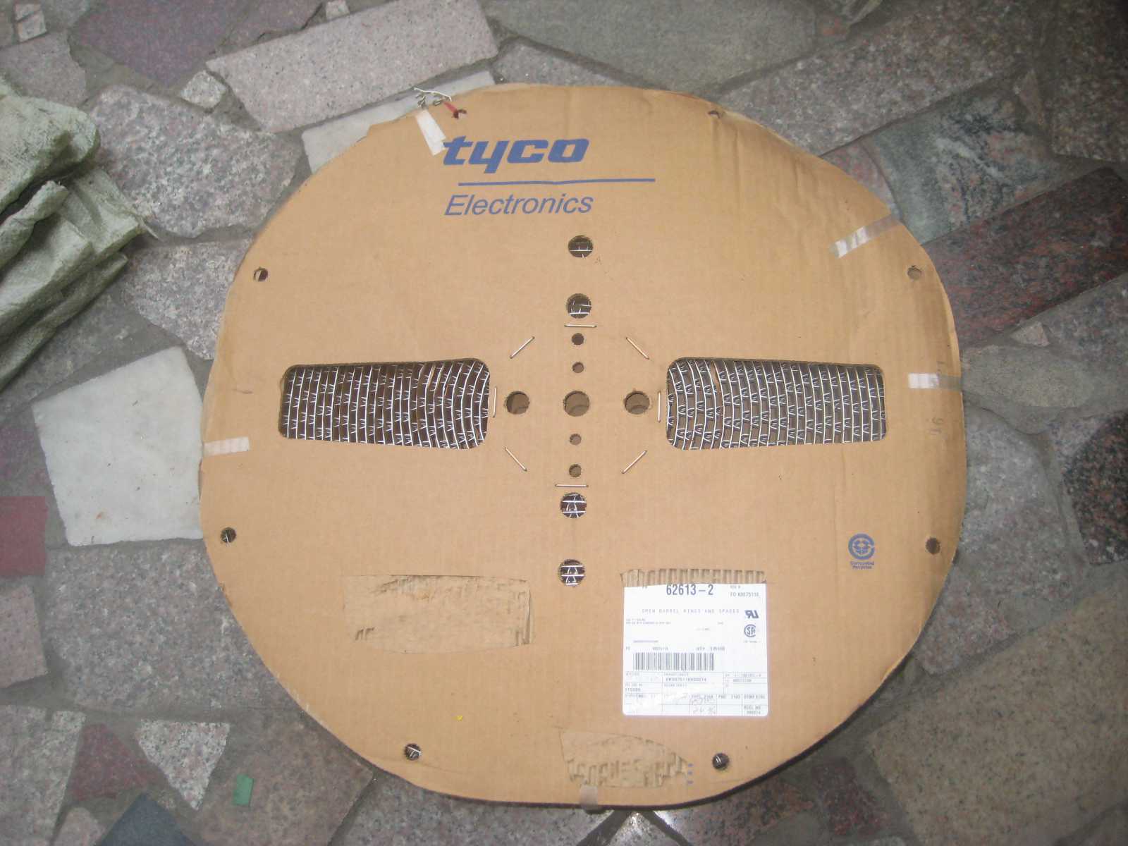 Original United States AMP Anp annular tooth type terminals AMP62613-2 imported goods sold domestically 