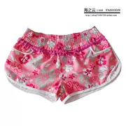 ROXY mùa hè tươi mát dễ thương quần nữ đi biển ba điểm quần nóng nhanh khô quần short đi biển đi du lịch lướt quần - Quần bãi biển