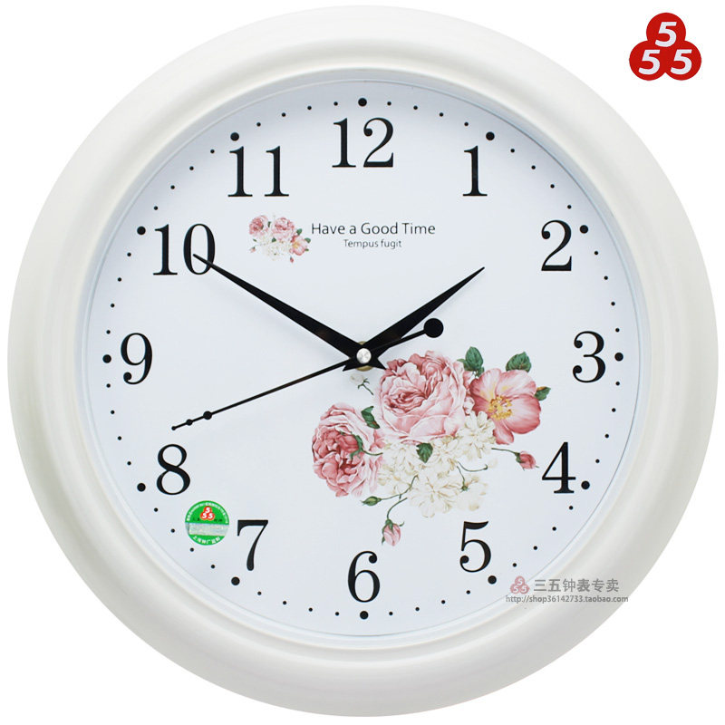 Pastoral wall clock European watch creative fashion clock Mute simple living room art hanging watch round modern simple