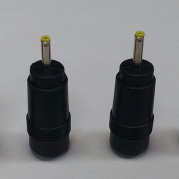 Tablet PC power adapter DC adapter 5 5*2 1 female to 2 5*0 7MM plug