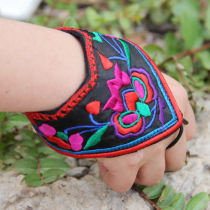 Ethnic style jewelry original machine embroidered embroidered bracelet Characteristic embroidered bracelet red and black