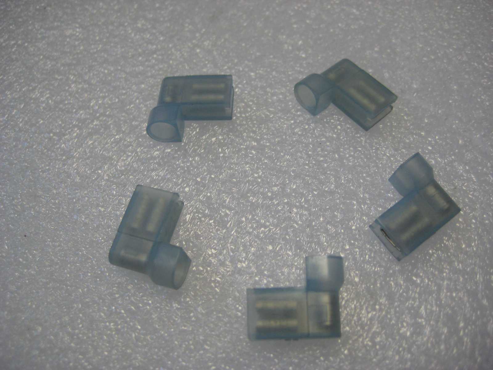 Ampbanner-shaped insertion spring capacitive terminal battery terminals 4 75MM inserted spring available 16-14AWG wire 