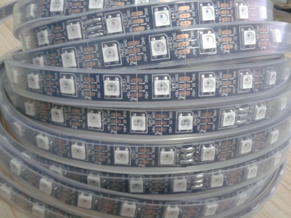 WS2812B light bar 5V60 light 5050RGB-built-in WS2811 blackboard sleeve waterproof light strip