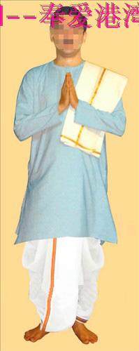 Cotton-quality shawl on the shoulder