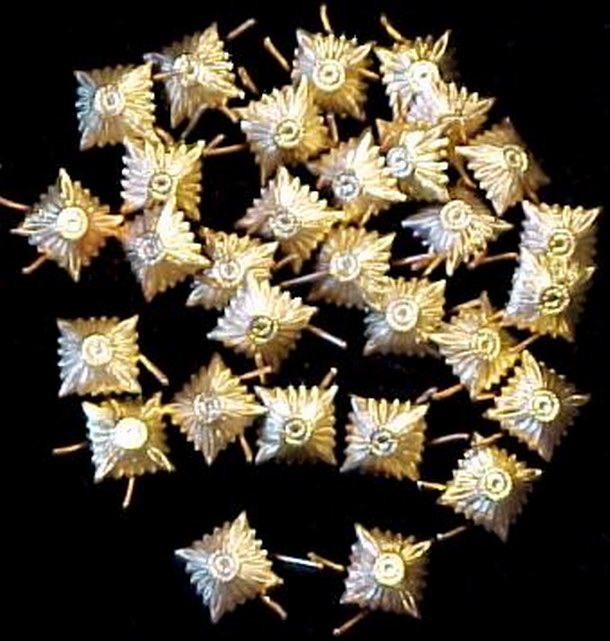 East German Democratic Germany German Uniform uniform dress rank epaulettes Golden four-corner stars-World War II replacement