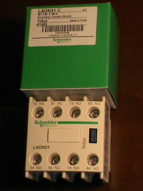 Schneider Schneider Contact Module 3NO1NC CE LADN3C