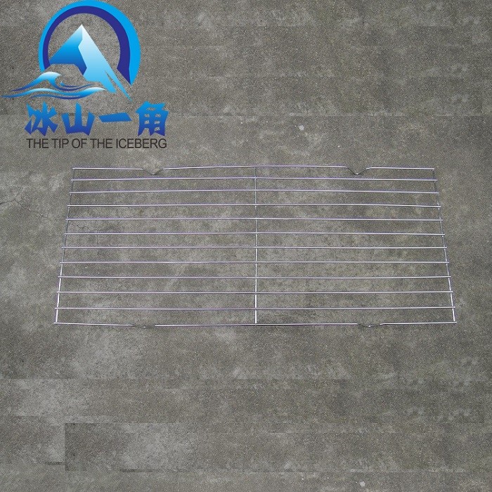 Outdoor equipped with a complete range of supplies Tools 50cm Stainless Steel Barbecue Nets Grilled Fish Wild Camping Nets pork