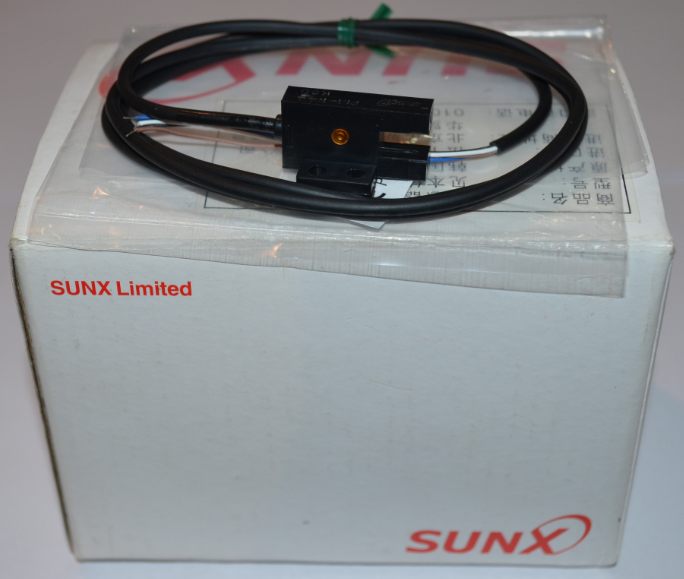 Supply PM-F44 PM-F44P photoelectric switch warranty for one year