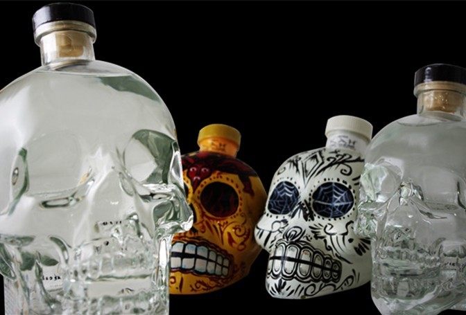 Colored Skull Glass Bottle Skull Bottle Creative Gift Decorative Lucky Bottle Vodka Bottle Wine Glass Set