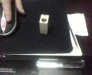 The phone is straight through the head straight.