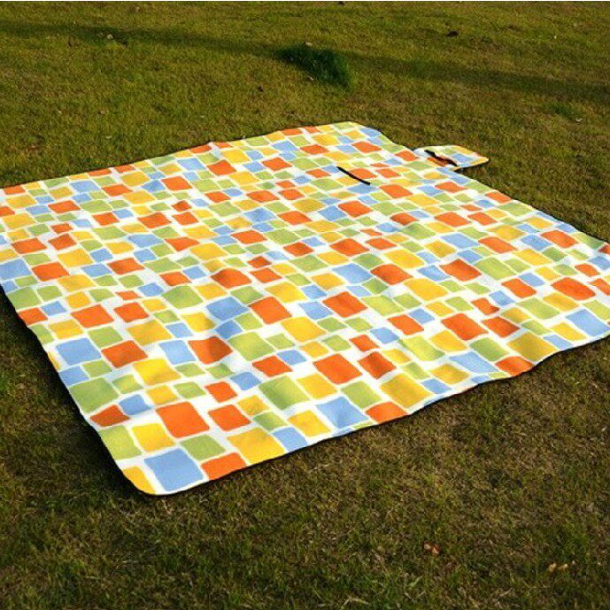 Special outdoor camping thickened suede picnic mat Moisture proof mat Extra large 200*200 meters mat baby crawling mat