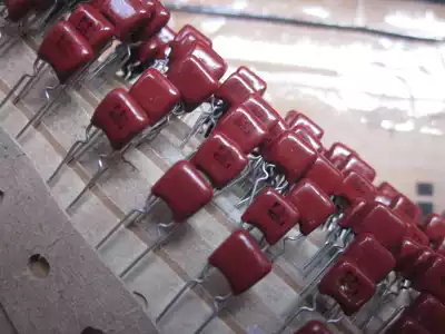 Panasonic Panasonic CBB metallized film capacitor 0 0082uf63v 0 0082uf 8n2 822