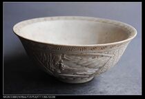 Qing Guangxu porcelain carving landscape bowl astringent tire pen wash