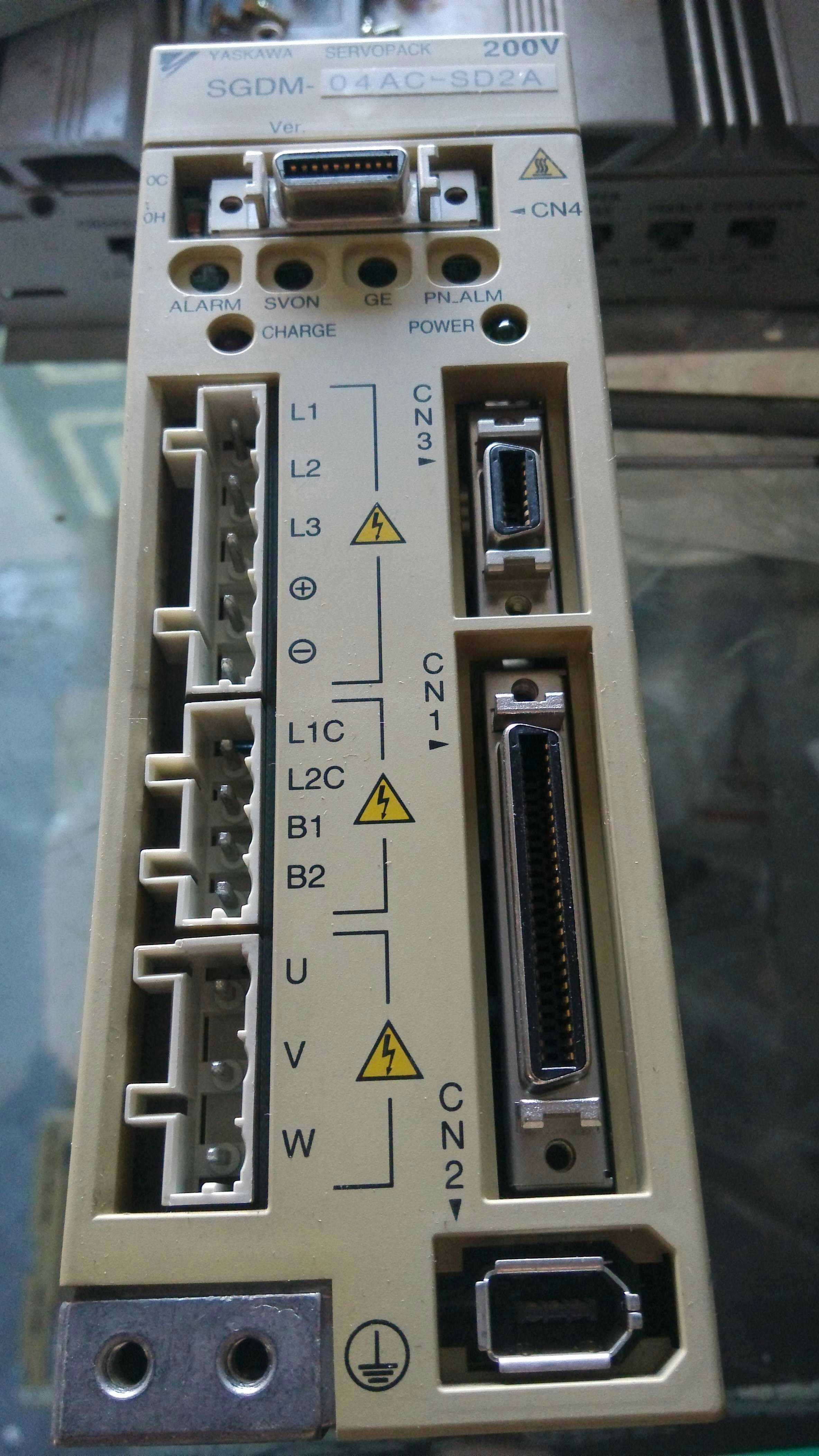 Professional maintenance Yaskawa server SGDM series machine vibration does not start repair order