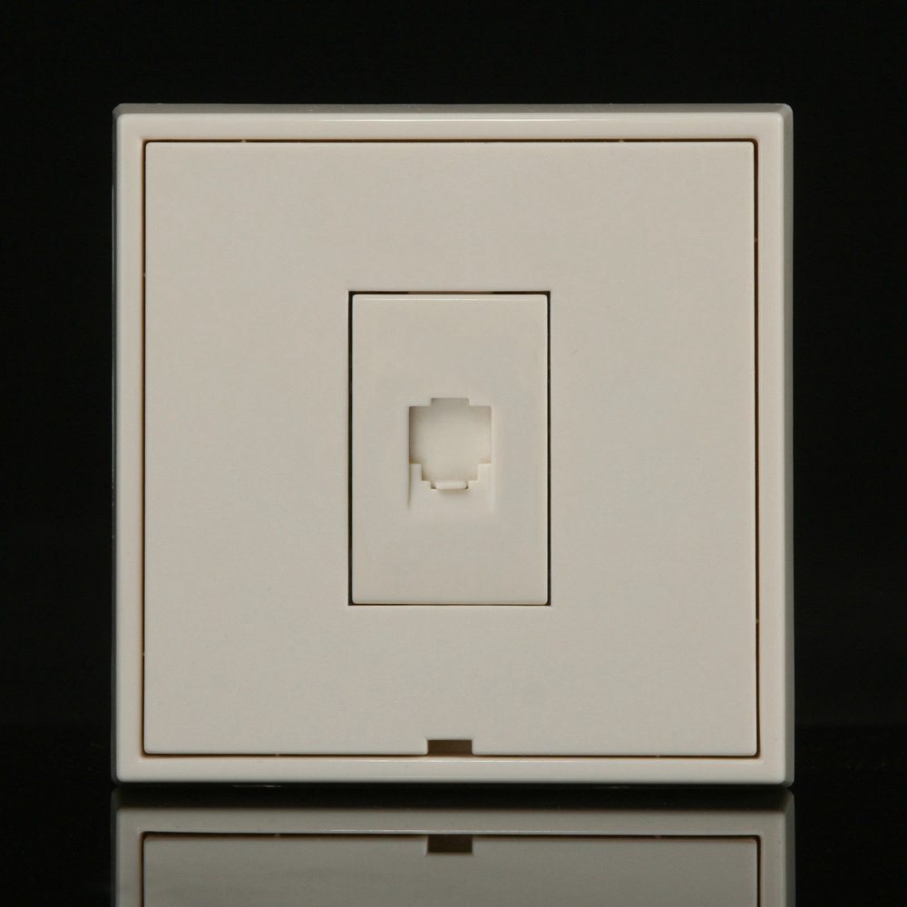 Tianji Deschamps series German 80 type a 4-cell American telephone socket ivory white J911-4TU