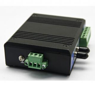 Utai UT-2788 RS232 485422 fiber optic converter optical fiber MODEM Optional single mode multimode