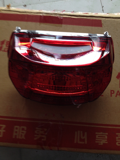 Locomotive accessories apply King Kong QJ125-18AQJ150-12 (a4-2) QJ150-16 rear tail light assembly