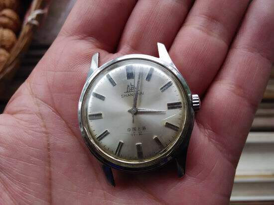 Shanghai brand watch 1120-410
