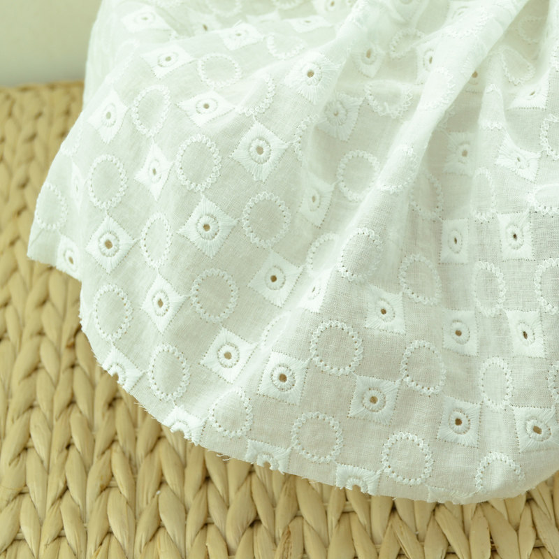 Pure white full cotton hollowed-out embroidered fabric computer whole embroidered circle plaid