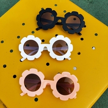 Childrens sunglasses boys and girls baby ins New sunflowers glasses summer travel Children personality sunshade tide