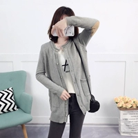 2018 xuân hè Hàn Quốc nút retro màu túi phù hợp với cổ tròn chun đan áo len cardigan áo len nữ áo khoác thủy triều các kiểu áo len