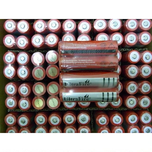 Pointed 18650 Lithium battery with protective plate 3 7v 3000mAh charging lithium battery with protection completely new