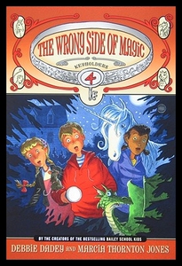 【预售】【预售】The Wrong Side of Magic