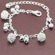 Phiên bản Hàn Quốc cá tính với vòng tay chuông đeo vòng hoa hồng không gây dị ứng vòng tay trang sức bạc để gửi tặng bạn gái món quà