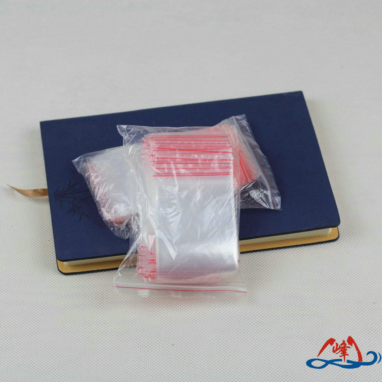 Yunfeng 7*10 8 wire Food bag Classification bag Transparent self-sealed bag Wholesale thickness sealing plastic bag