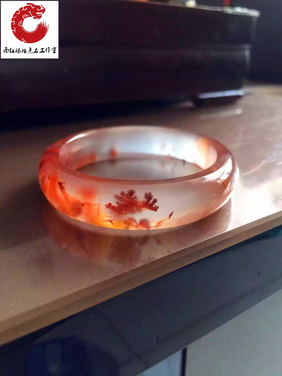 Sichuan, Yangshan Natural Tomato Natural Tomato Red Ice Floating Cherry Red Bracelet Floating Red Fragment Bracelet