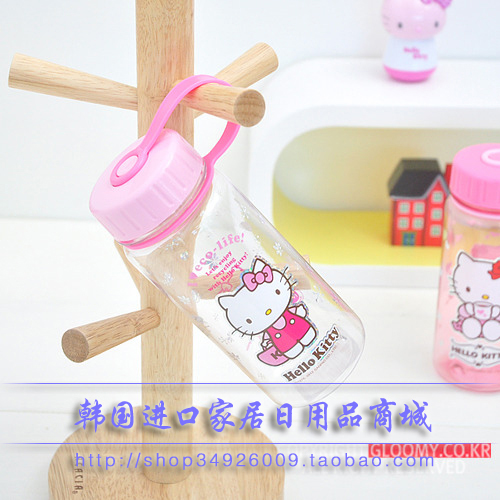 Two optional for Korean import hello kitty plastic portable kettle bottle tea cup