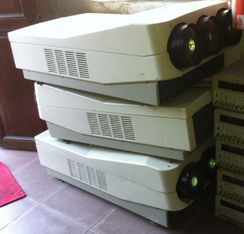 BARCO 909 BARCO 808S IRIS3 808S Three-gun Projector 808 Accessories