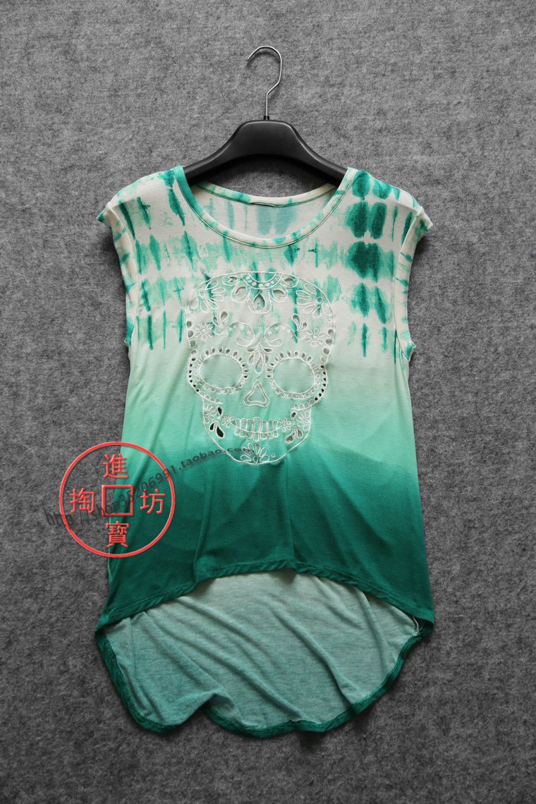 030a64 Special Gradient Tie-Dye Exquisite Hollow Skull Positioning Embroidered Front Short Back Long T-Shirt