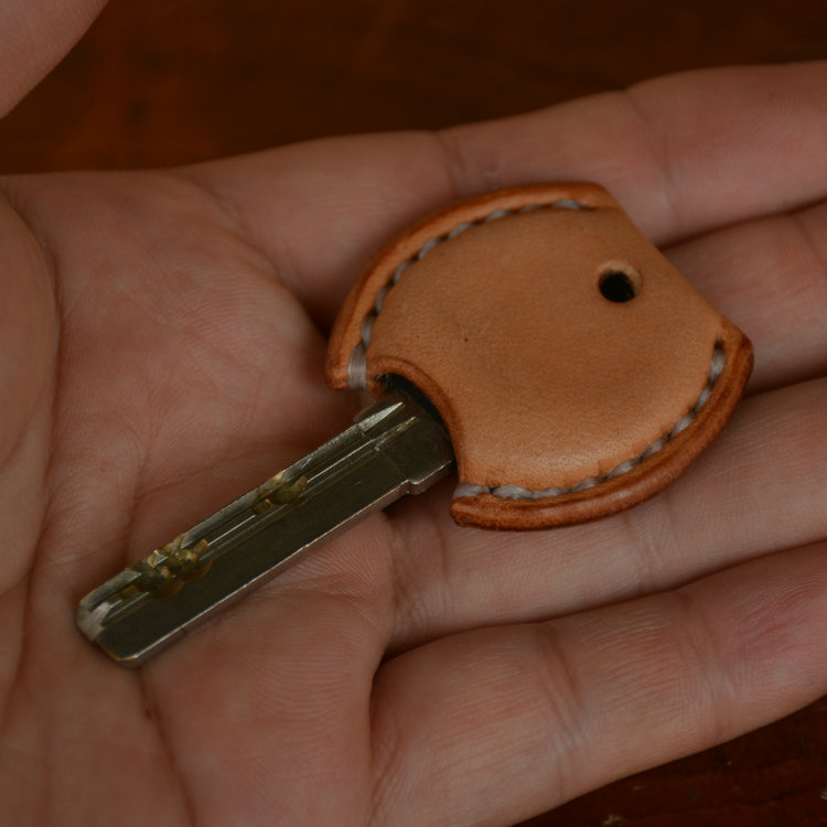 Leather workshop new handmade leather goods Italian primary color fatty vegetable tanned leather head layer cowhide key case original