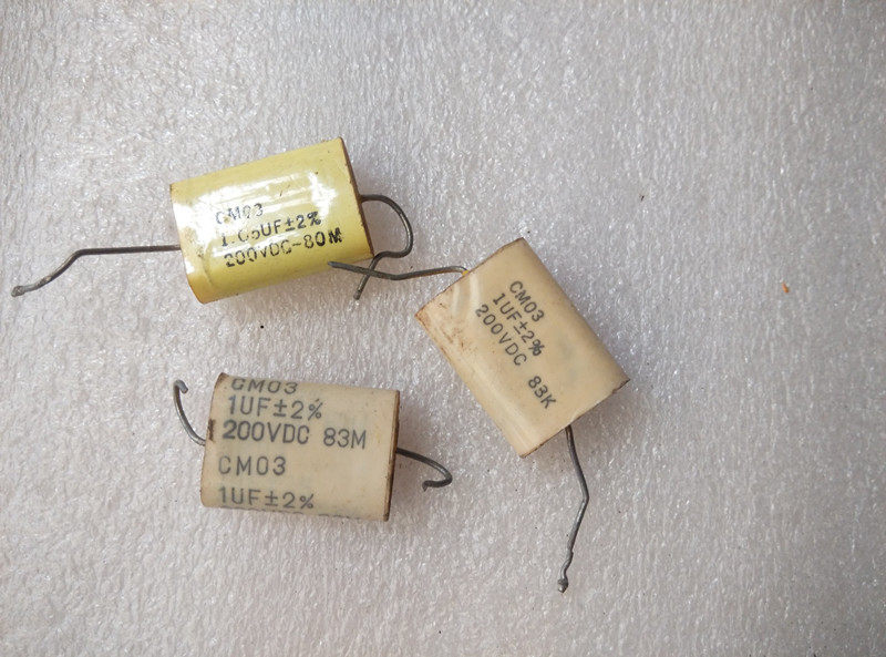 Disassembly machine early American nt CM03 series 200V1UF fever frequency division film capacitor error 2%