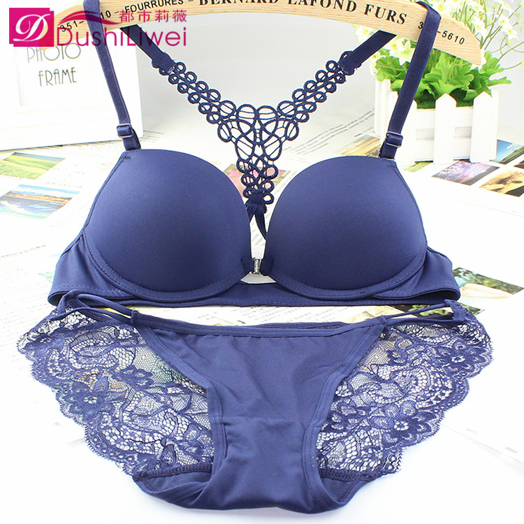 Pre-mùa hè khóa vẻ đẹp y kiểu ren sexy tụ tập trên ngực nhỏ dày áo ngực ít womens bộ đồ lót vô danh.