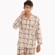 Bộ đồ ngủ nam giới Cotton mùa hè cho nam Phim hoạt hình Quần áo gia đình Mùa xuân và mùa thu dài tay Cotton Các cặp vợ chồng Dịch vụ nhà