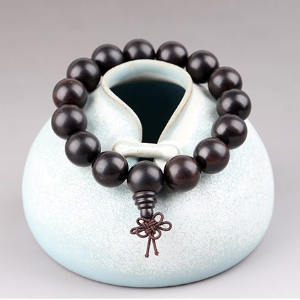 Cost bonded black sandalwood 15mm men and women uniform size hand string old material Seiko style high oily high density small holes along the grain