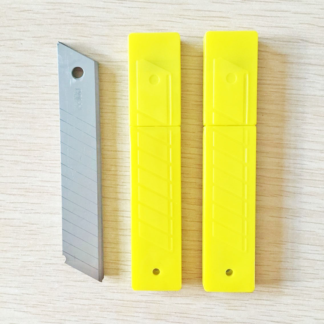 Office Supplies Conventional Utility Knife Blade 18mm Thick Blade 0 5 Good Quality Yiwu Wholesale