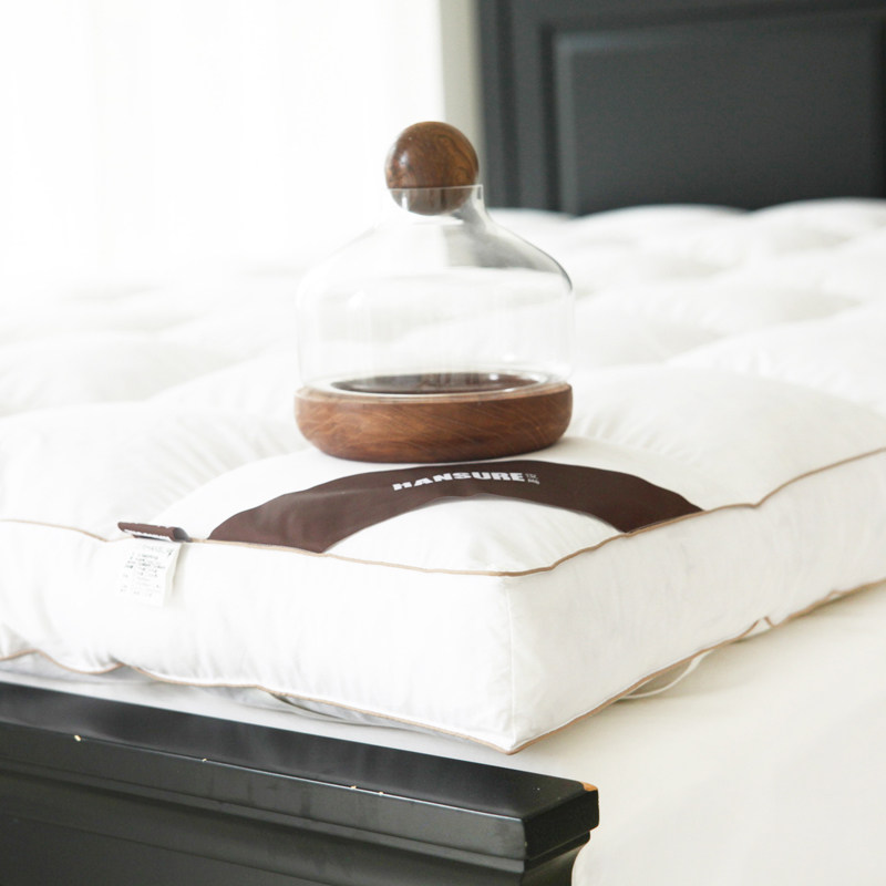 ���мҾӶ�ë���޴���102010