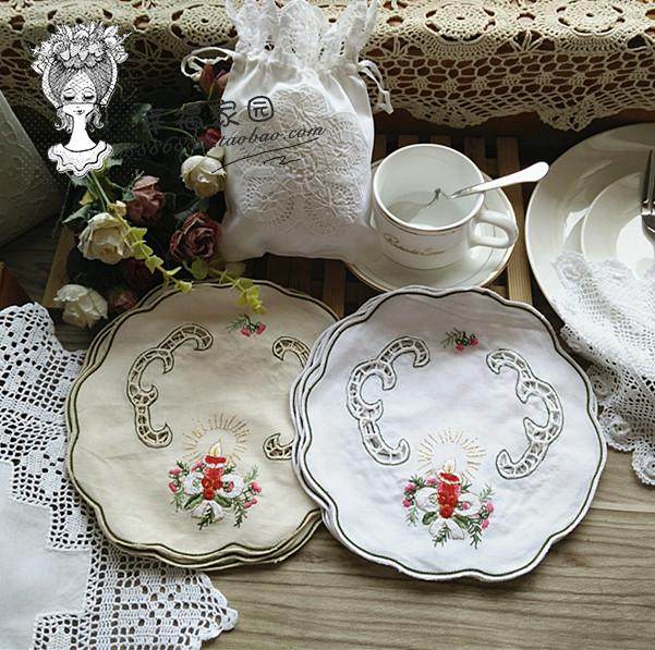 Foreign trade Export Europe and America Original single white color pure cotton Christmas Sketch Dining Mat Pan Pad for Christmas Candlelight 19 cm