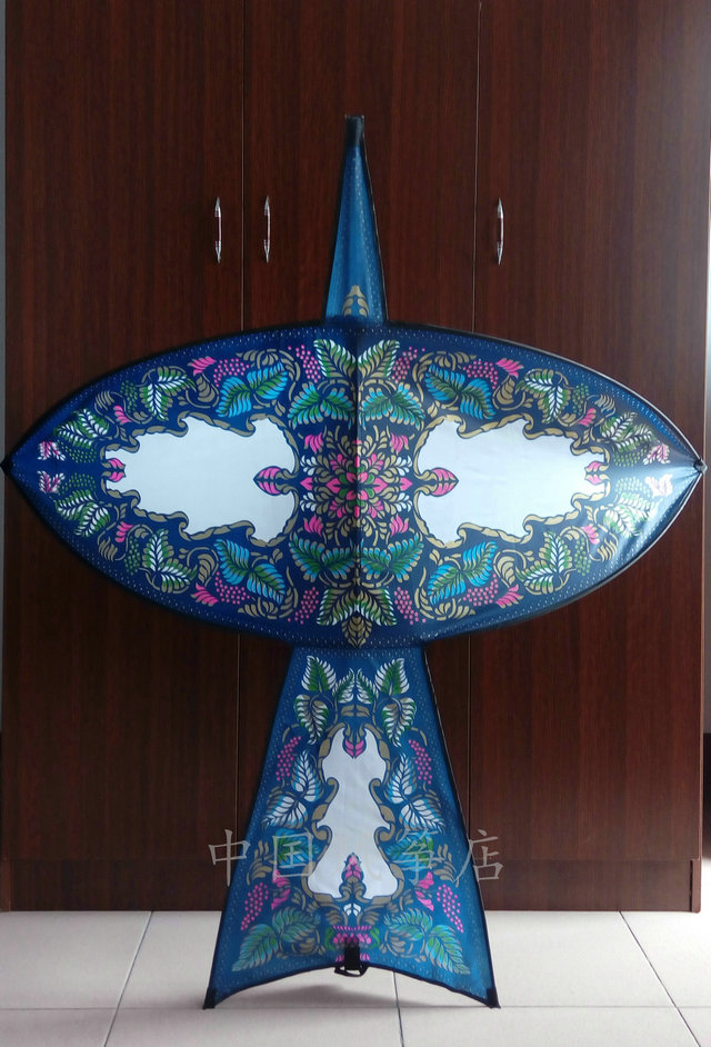 Malaysia Traditional Kite Blue Moon Southeast Asia Style Craft Gift Hem pendant Pendant with multiple pieces