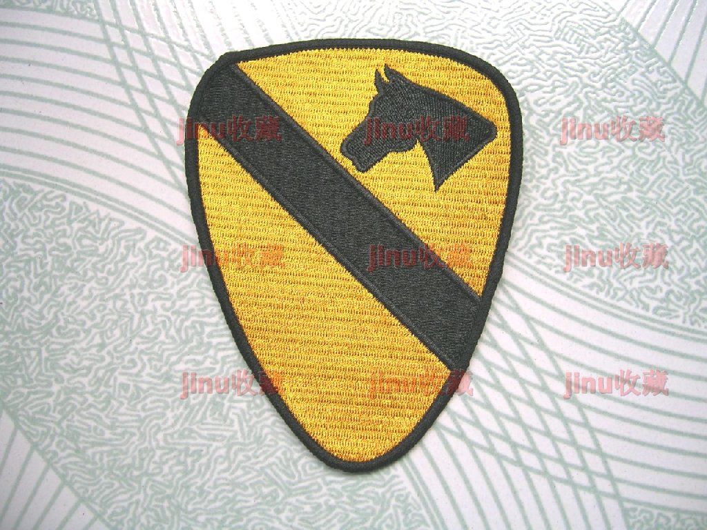 American Armband