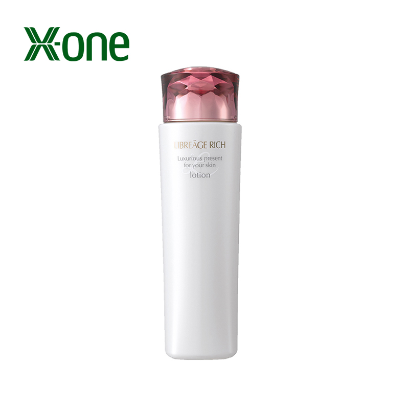 X-one日本直邮弹力紧致保湿化妆水爽肤美白滋润淡化细纹200ml
