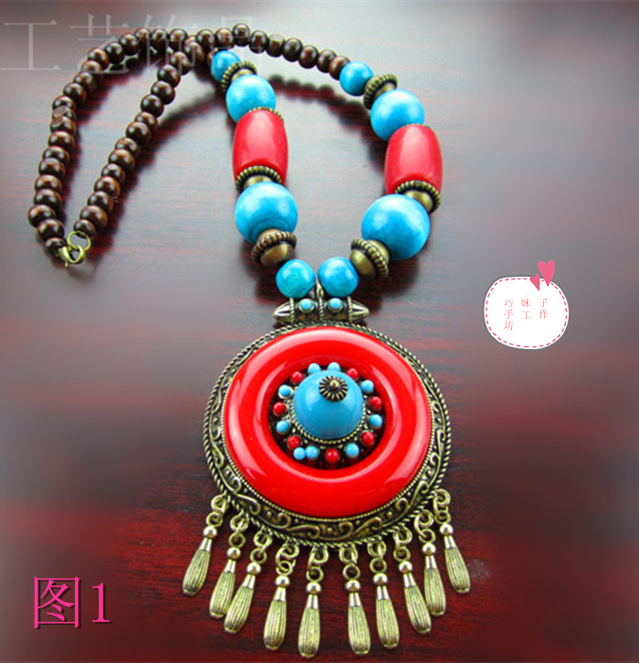 Retro ethnic wind necklace Tibetan necklace headdress and dance props female accessories of sweater chain national necklace