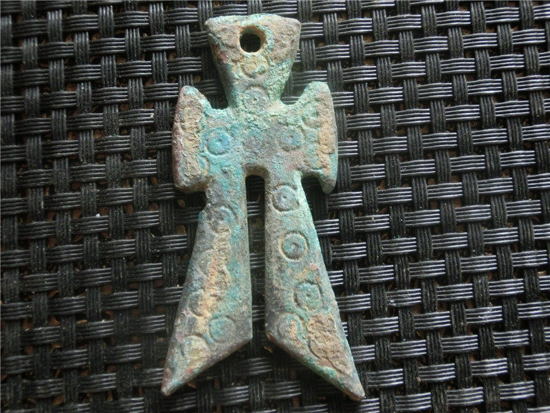 Imitation ancient bronzer fish type (6808) Spring and Autumn Warring States Retro-ancient Chuanfu boutique