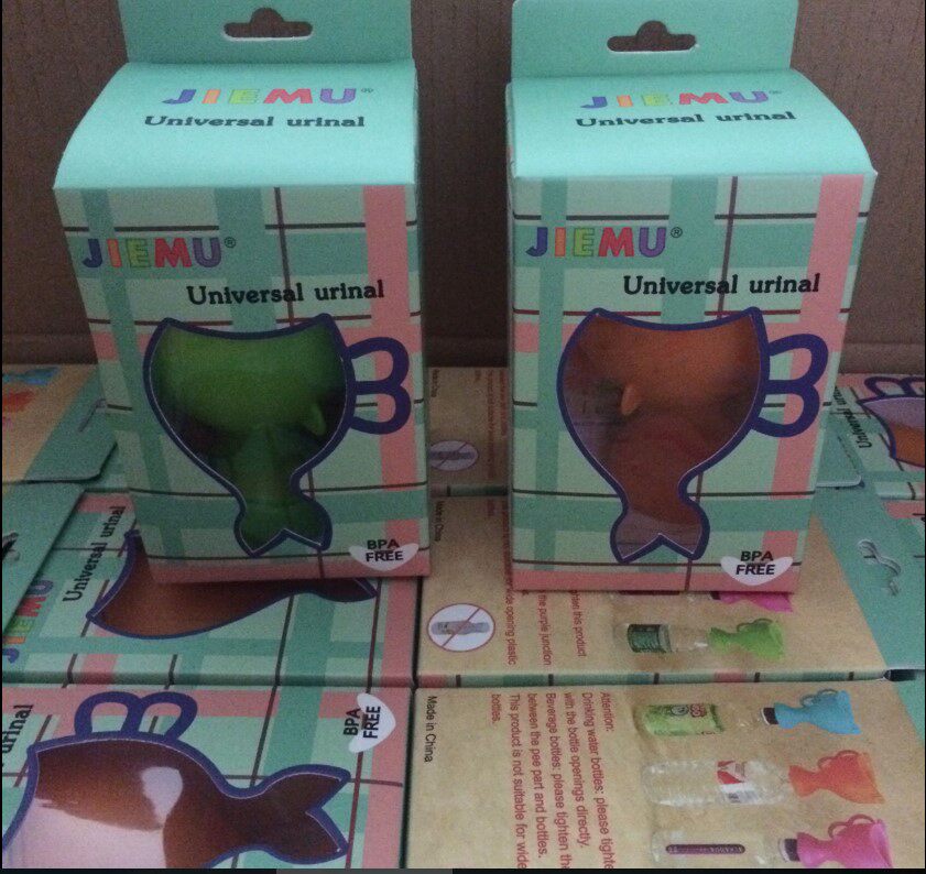  Baby urine barrel portable urinal baby urine jug emergency urine bottle telescopic urine barrel male and female universal